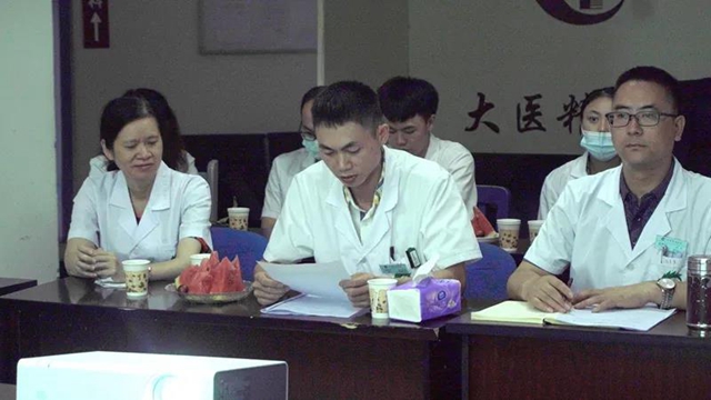 致敬中國醫(yī)師節(jié) | “弘揚抗疫精神，護佑人民健康”(圖3)