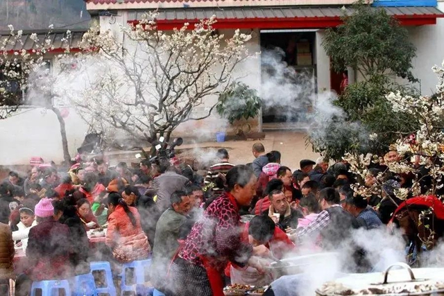 美爆！離內(nèi)江城區(qū)20分鐘，有個(gè)紅葉彩林即將亮相！(圖9)