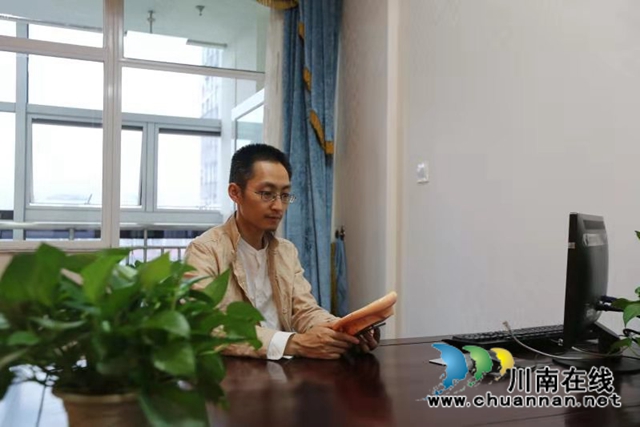 西南醫(yī)大中醫(yī)院專家謝林林：巧手點穴祛沉疴