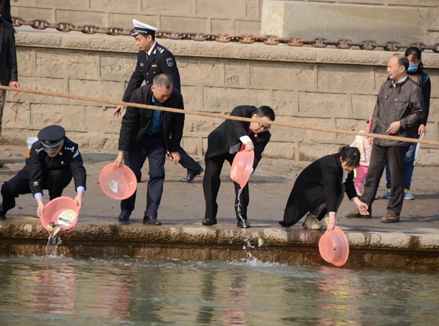 鐵腕禁捕！銷毀非法捕撈器具、增殖放流、普法宣講......瀘州這個活動看點多多！(圖13)