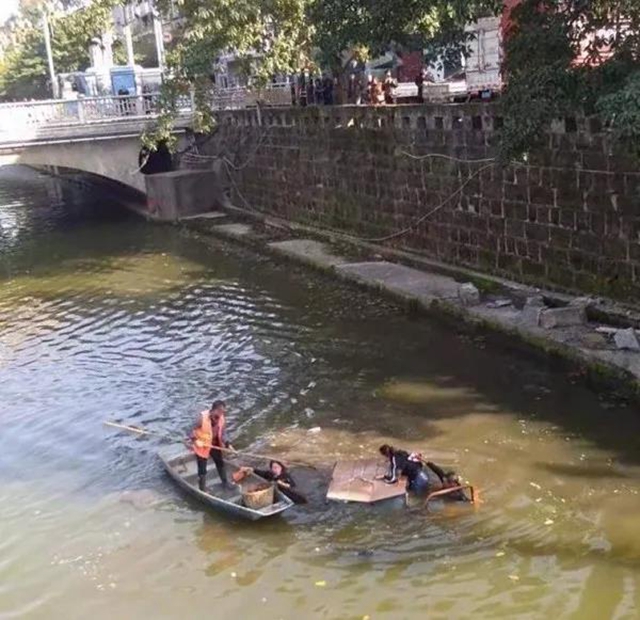 危急時刻連救三人！自貢出了一位“生命的擺渡人”