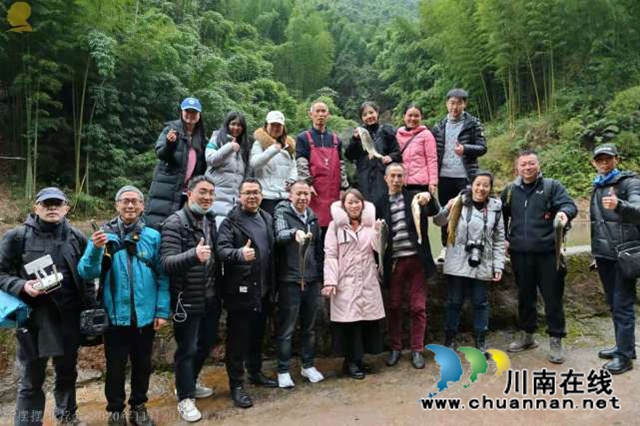 山澗溪流活源頭，桫欏樹下魚兒游！“赤擺擺”高山冷水魚品質看得見(圖1)
