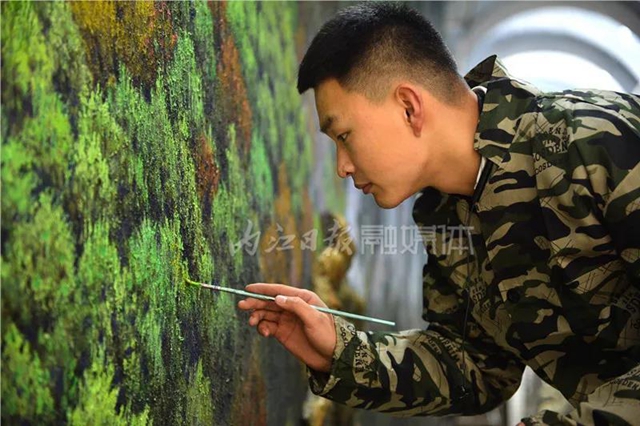 震撼！百米巨型壁畫驚現(xiàn)內(nèi)江(圖1)