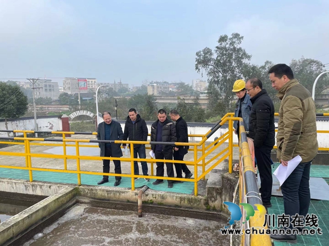 瀘州市、瀘縣生態(tài)環(huán)境局聯(lián)合重慶永川區(qū)綜合行政執(zhí)法局到百和鎮(zhèn)督導(dǎo)安全環(huán)保工作