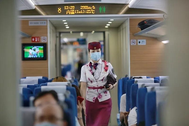 成渝高鐵試點(diǎn)“靜音車廂”，你想選嗎？(圖1)