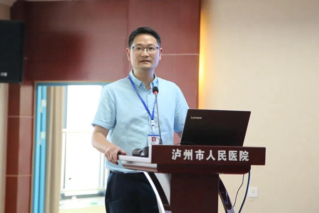 專家型院長：打造有亮點(diǎn)的醫(yī)院——訪瀘州市人民醫(yī)院院長鐘武博士(圖3)