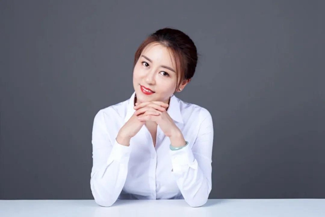 業(yè)績(jī)就是尊嚴(yán) | 佳樂(lè)世紀(jì)城——許敏榮膺2020年瀘州樓盤(pán)銷售冠軍！(圖2)