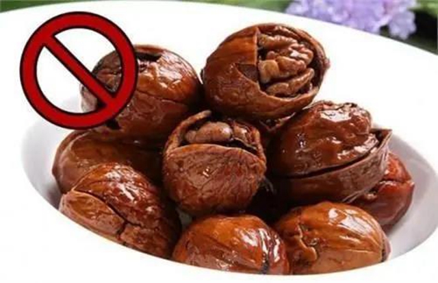 【健康】這幾類堅(jiān)果你敢隨意吃嗎？(圖5)
