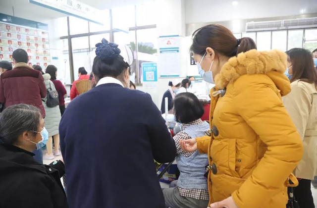 【擴散】更年期的女人不敢惹？小心身體的這些變化！(圖10)