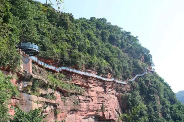 不用出遠(yuǎn)門，瀘州這些地方就夠你耍了(圖13)