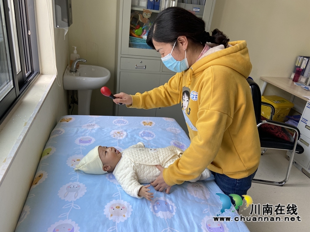 瀘州市人民醫(yī)院兒?？漆t(yī)生黃萍：家長和寶寶們眼中的“黃媽媽”