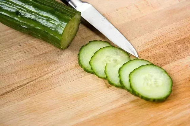【分享】夏季吃這比西瓜還解渴，解暑又便宜!(圖2)