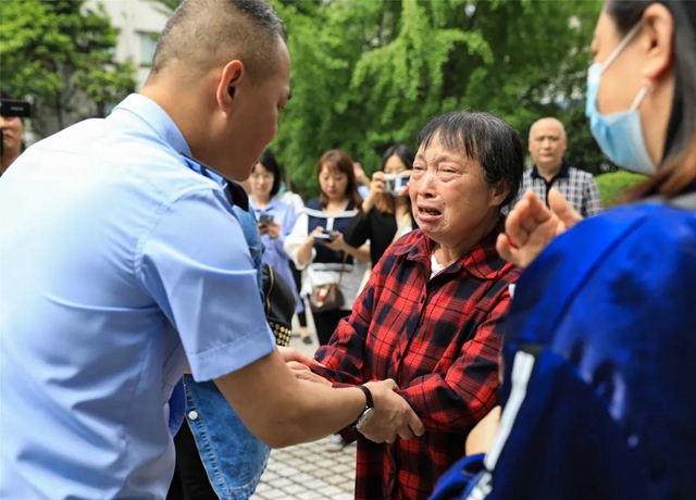 瀘州兩名男童同時失蹤，1800公里的回家路他們走了28年(圖5)
