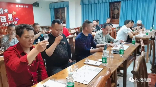 雙獎齊至！這個董事長和他創(chuàng)辦的集團公司再獲殊榮！(圖10)
