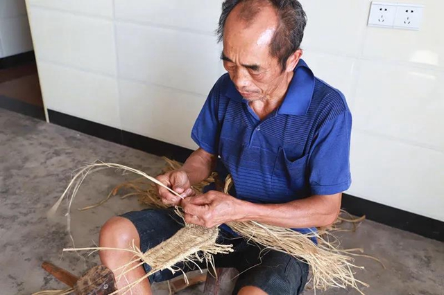 農(nóng)村正在消失的老手藝，宜賓這個(gè)老人卻堅(jiān)守了幾十年！(圖3)