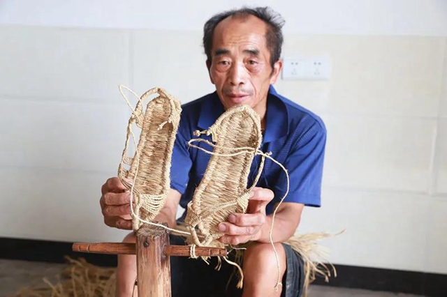 農(nóng)村正在消失的老手藝，宜賓這個(gè)老人卻堅(jiān)守了幾十年！(圖15)
