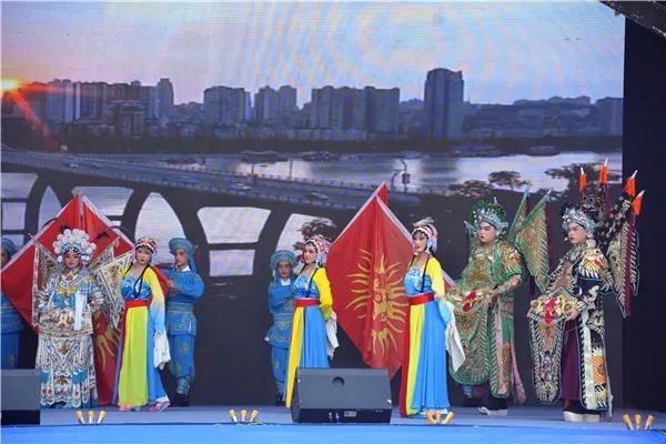 瀘州全民消費(fèi)季開(kāi)啟！景區(qū)優(yōu)惠、機(jī)票減免…...各種狂歡都安排上了！(圖4)