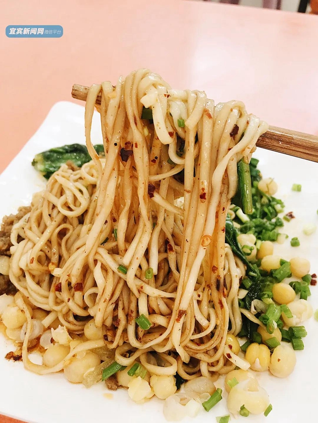 絕了！宜賓這幾條美食街，沒去過都不算真正的吃貨!(圖9)