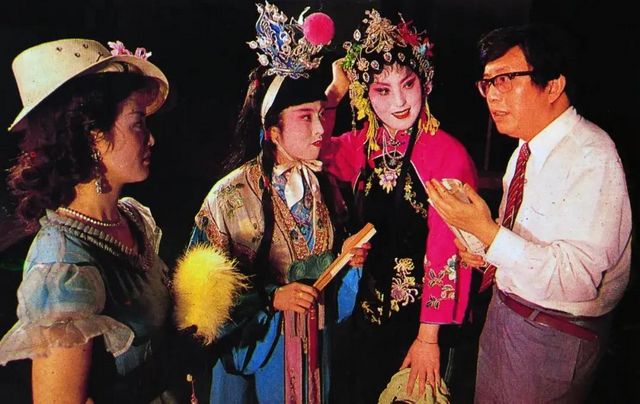 甜城驕傲！魏明倫獲中國文聯(lián)終身成就戲劇家稱號，內(nèi)江市委市政府發(fā)去賀信(圖7)