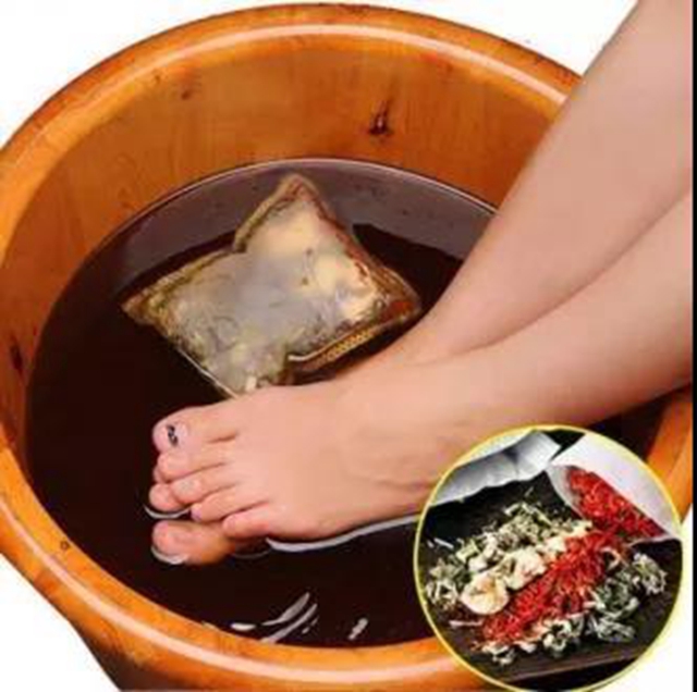 【杏林學(xué)堂】正是泡腳好時(shí)節(jié)！這四種自制中藥足浴方，驅(qū)寒、預(yù)防感冒妥妥滴！