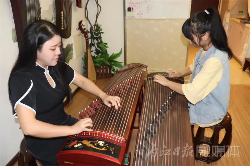 “箏”厲害！內(nèi)江這位甜妹兒登上央視“壓軸”(圖7)