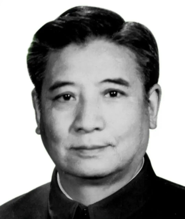 【西南醫(yī)大70周年校慶】帶你去看當年的“臨床醫(yī)學院”(圖21)