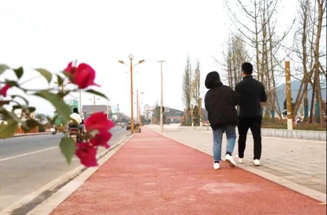 宜賓又新增一網(wǎng)紅打卡地！觀光塔、拖船公園、荷塘、美食街……(圖15)